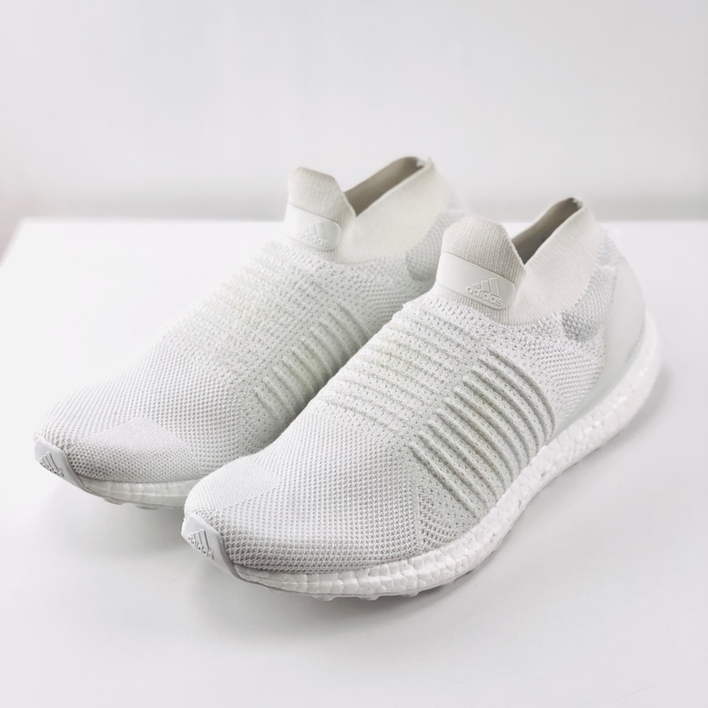 Adidas Men's Ultra Boost Laceless White US10